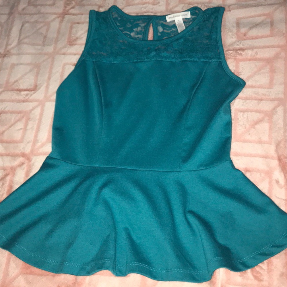 A cute blouse for a night out !